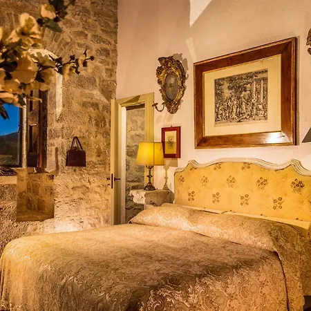Capodacqua Sleeps 10 Pool Air Con Wifi Villa